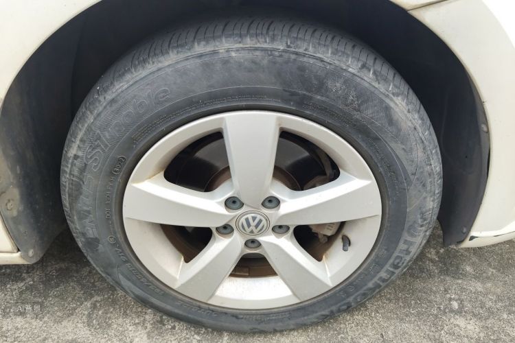 Volkswagen Lavida 2016 car image #9