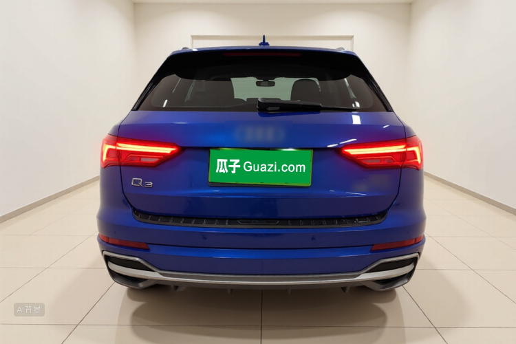 Audi Q3 2020 car image #6