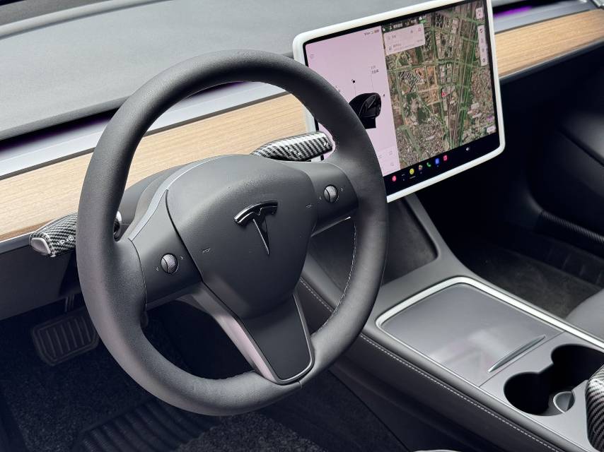 Tesla Model 3 2021 #4 Tesla Model 3 2021 car image #4