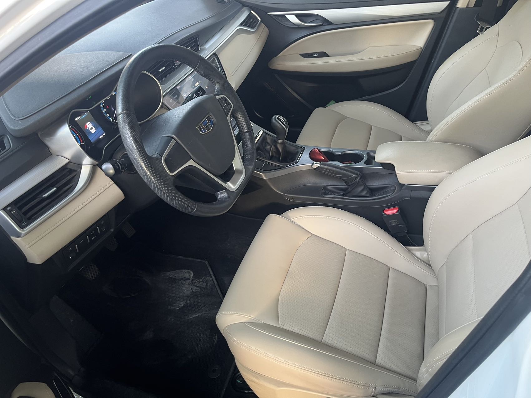 GEELY Emgrand 2018 #6 GEELY Emgrand 2018 imagen de coche #6