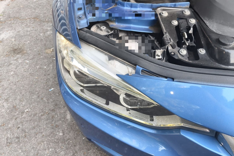 BMW 3 Series 2019 #8 BMW 3 Series 2019 car image #8