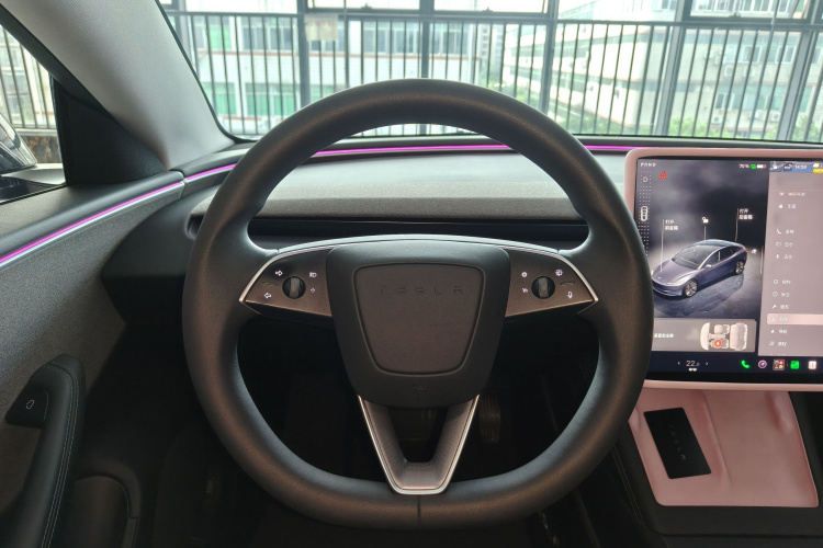 Tesla Model 3 2024 #15 Tesla Model 3 2024 car image #15
