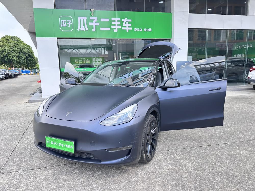 Tesla Model Y 2021 car image #9