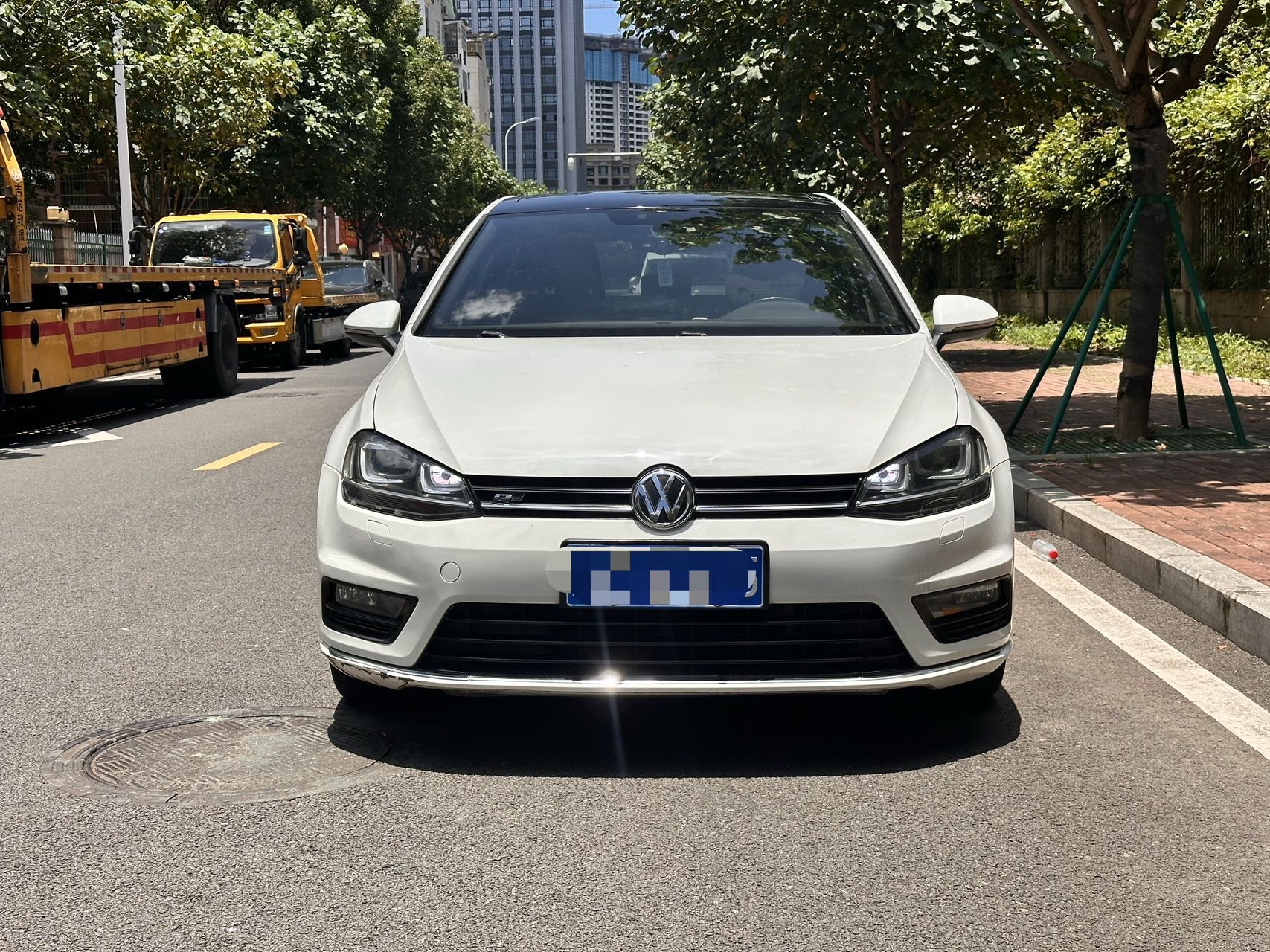 Volkswagen Golf 2017 Volkswagen Golf 2017 car image
