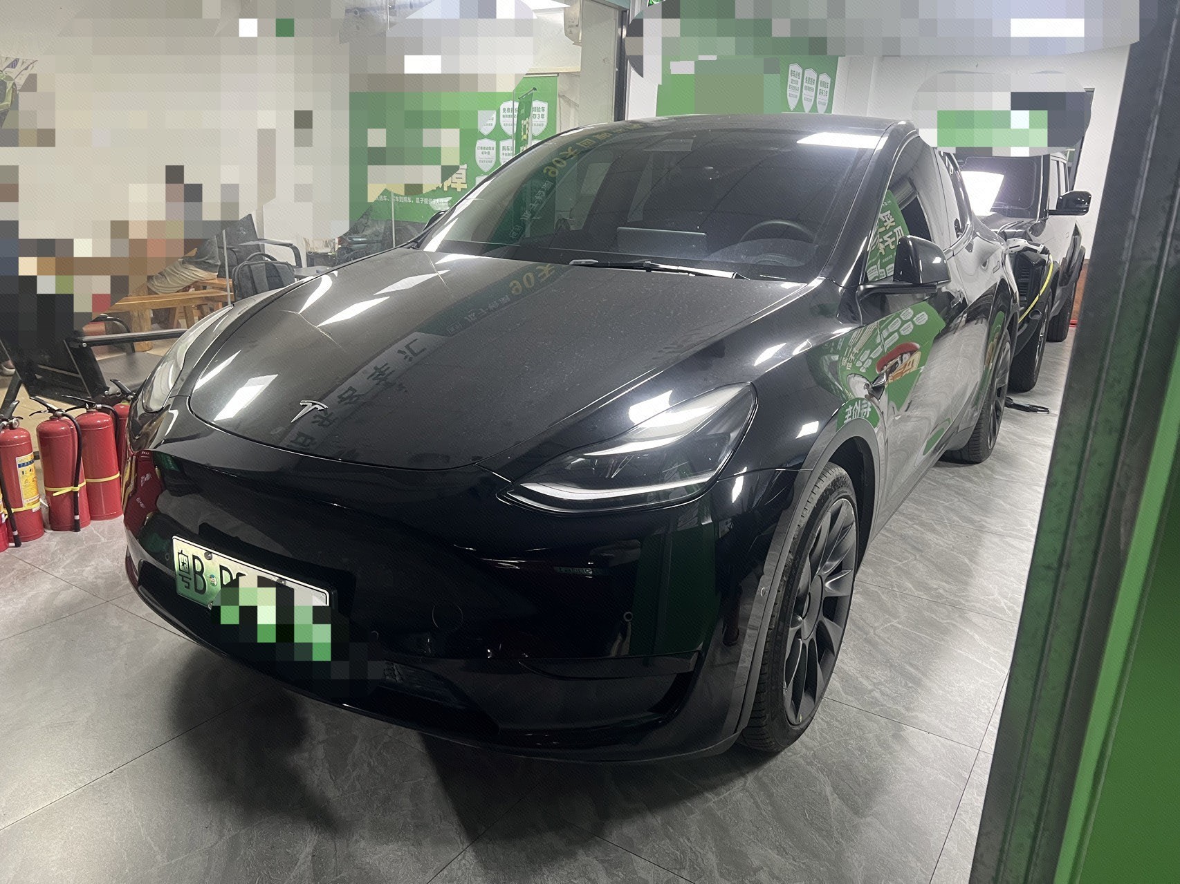 Tesla Model Y 2022 Tesla Model Y 2022 car image