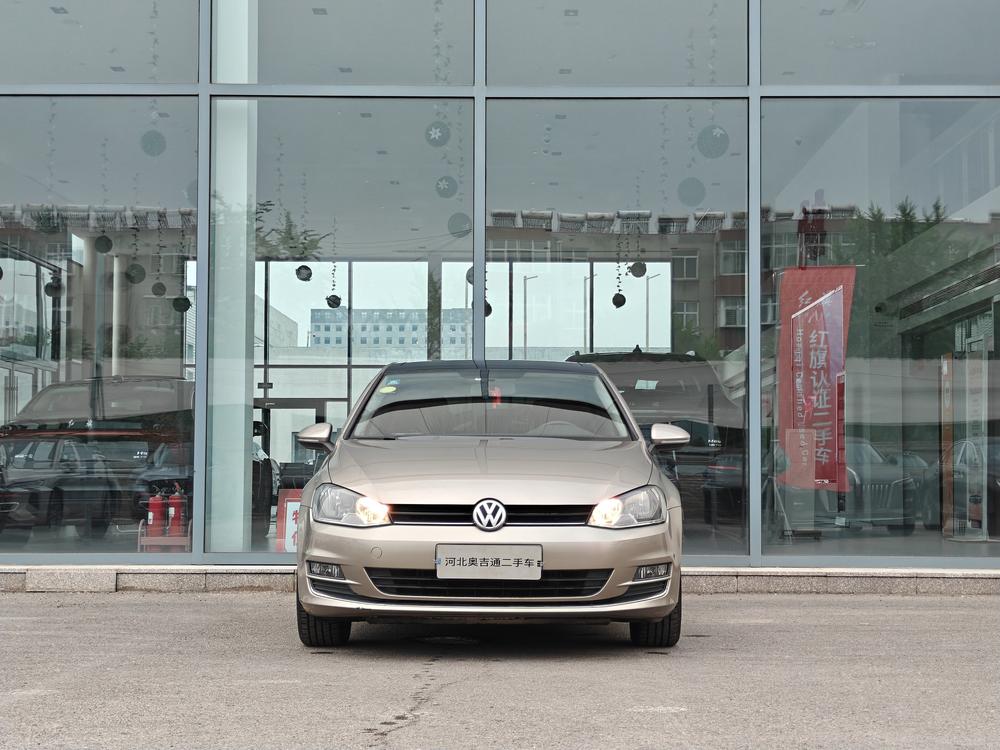 Volkswagen Golf 2014 car image #2