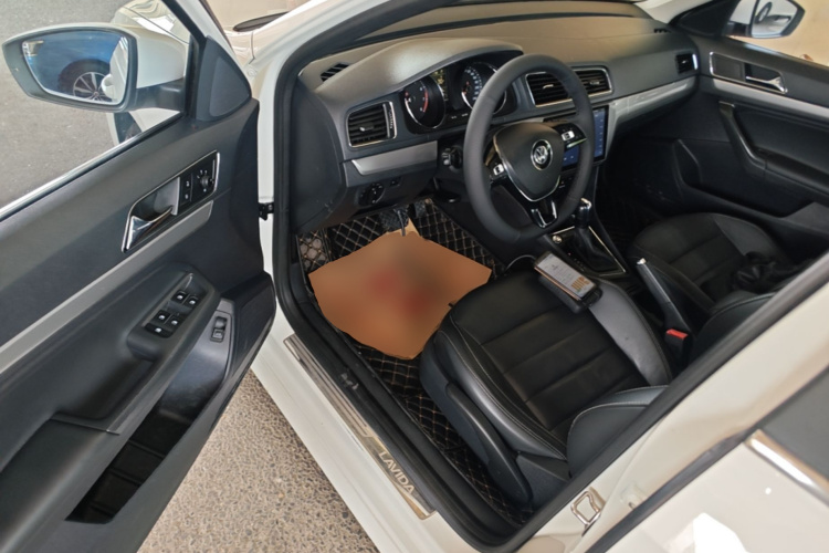 Volkswagen Lavida 2019 #16 Volkswagen Lavida 2019 car image #16