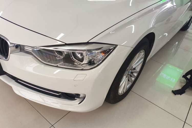 BMW 3 Series 2015 car image #23