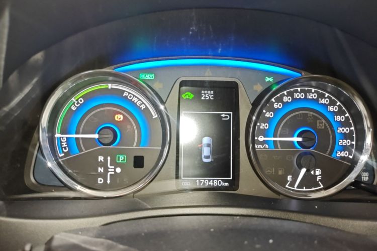 Toyota Corolla 2017 #16 Toyota Corolla 2017 car image #16