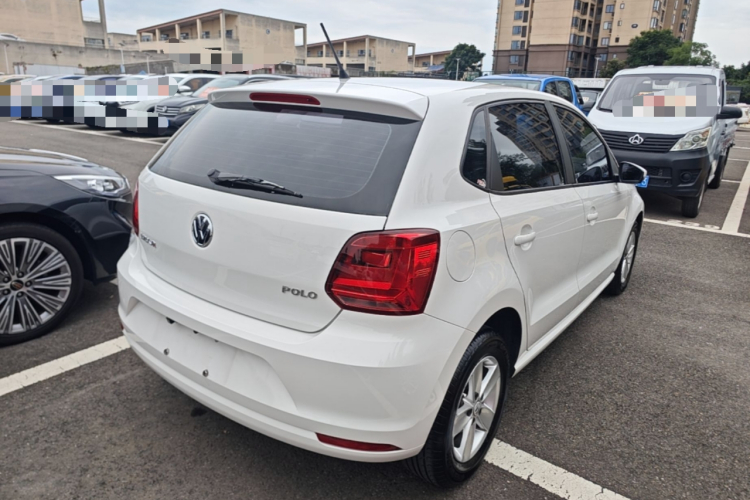 Volkswagen Polo 2018 car image #7