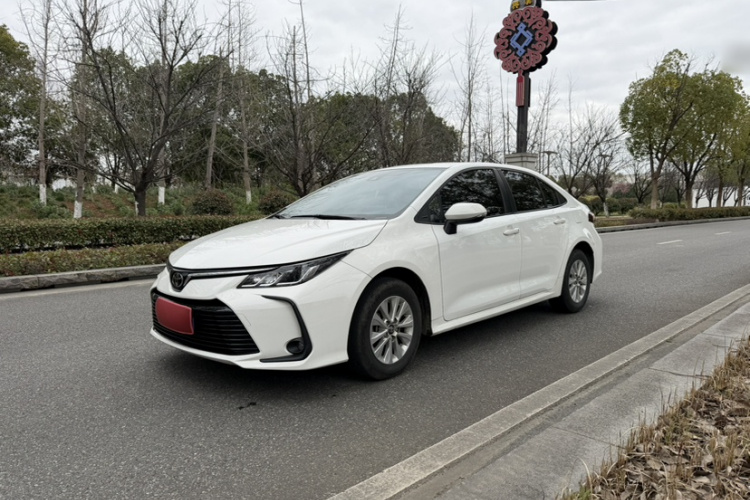 Toyota Corolla 2020 car image #2