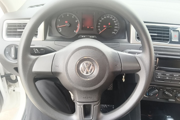 Volkswagen Santana 2018 #11 Volkswagen Santana 2018 car image #11