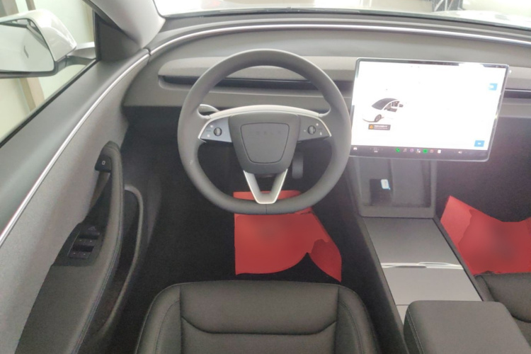 Tesla Model 3 2026 car image #11