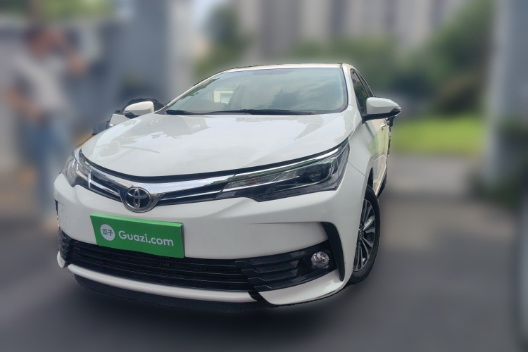 Toyota Corolla 2019 #2 Toyota Corolla 2019 car image #2
