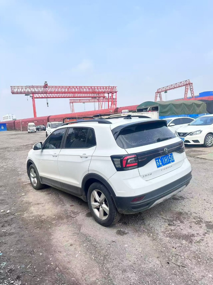 Volkswagen T-Cross 2023 #9 Volkswagen T-Cross 2023 изображение автомобиля #9