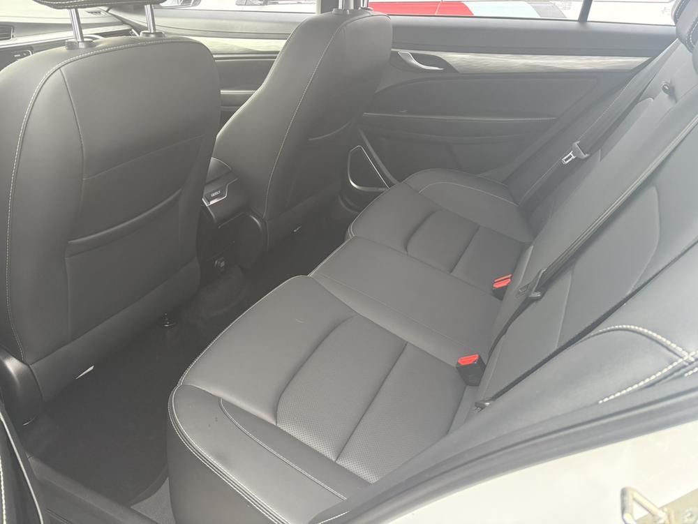 GEELY Emgrand 2019 #11 GEELY Emgrand 2019 car image #11