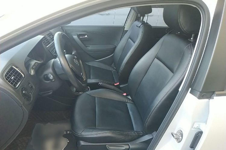 Volkswagen Polo 2019 #19 Volkswagen Polo 2019 car image #19