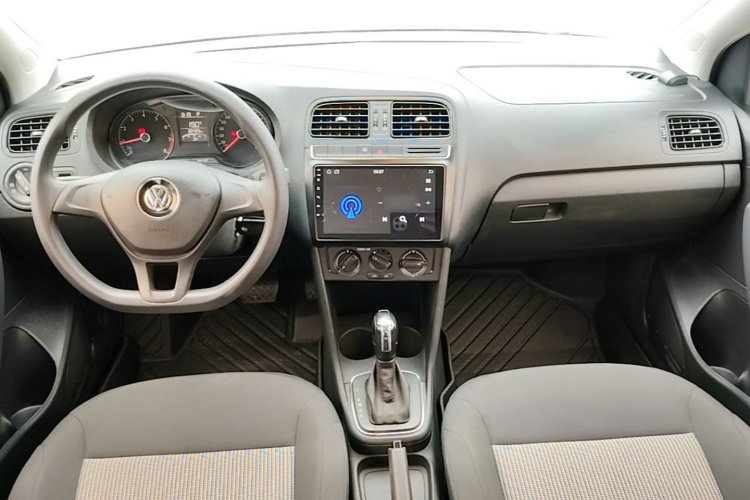 Volkswagen Polo 2016 #10 Volkswagen Polo 2016 car image #10