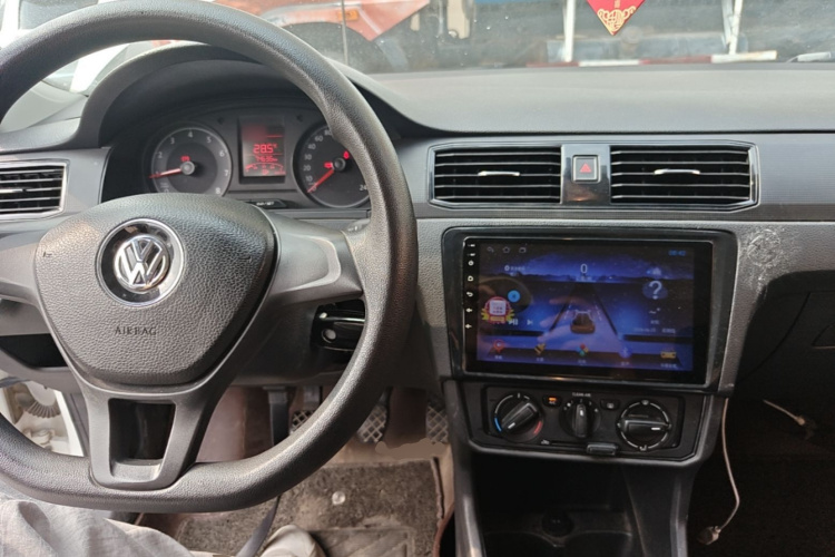 Volkswagen Santana 2017 #11 Volkswagen Santana 2017 car image #11