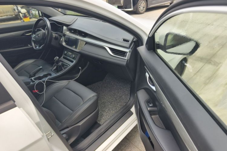 2020 #25 2020 immagine di auto #25