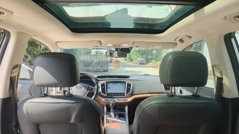 GEELY Vision X6 2019 car image #8