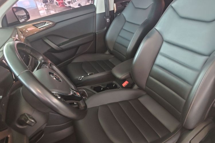 Volkswagen Tharu 2021 #15 Volkswagen Tharu 2021 car image #15