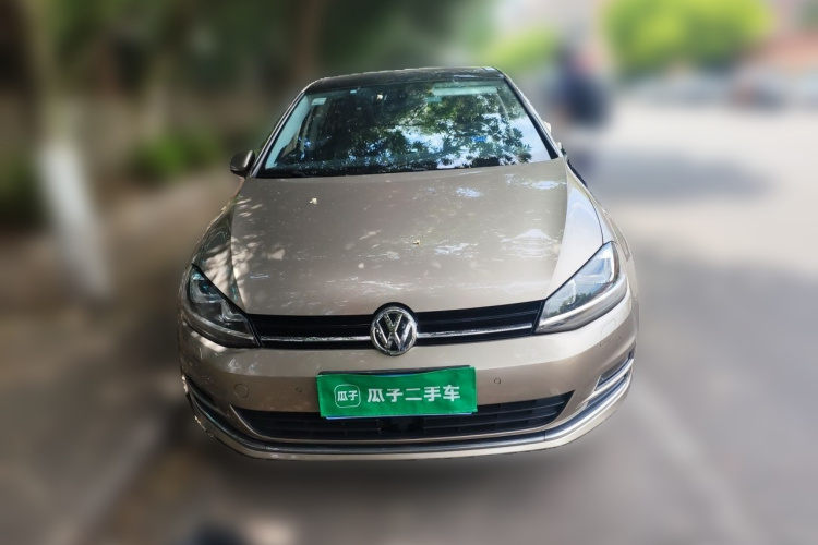 Volkswagen Golf 2015 car image #3