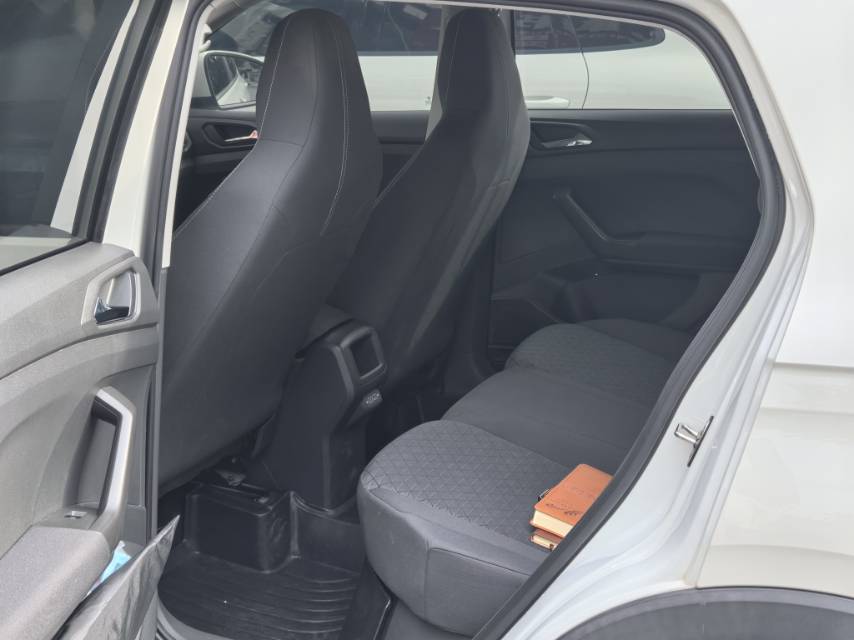 Volkswagen T-Cross 2020 #4 Volkswagen T-Cross 2020 car image #4