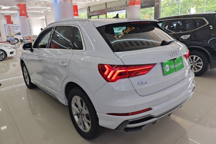 Audi Q3 2019 #7 Audi Q3 2019 car image #7
