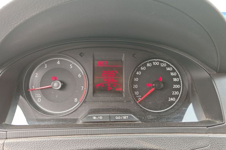Volkswagen Santana 2017 #16 Volkswagen Santana 2017 car image #16