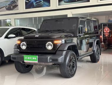 2025 car image 