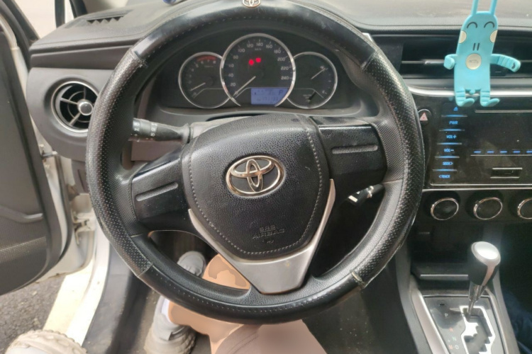 Toyota Corolla 2018 #15 Toyota Corolla 2018 car image #15