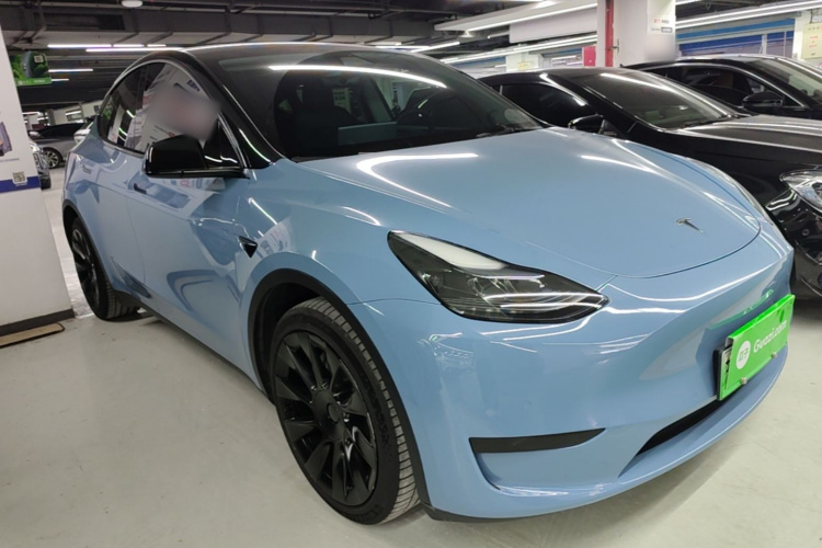 Tesla Model Y 2022 car image #4