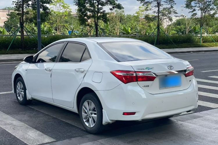 Toyota Corolla 2017 #6 Toyota Corolla 2017 car image #6