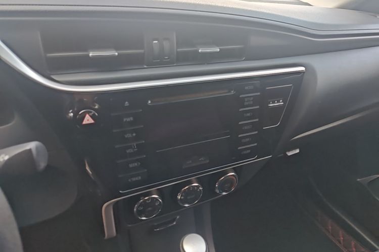 Toyota Corolla 2019 car image #13