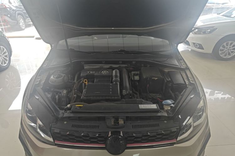 Volkswagen Golf 2016 immagine di auto #20