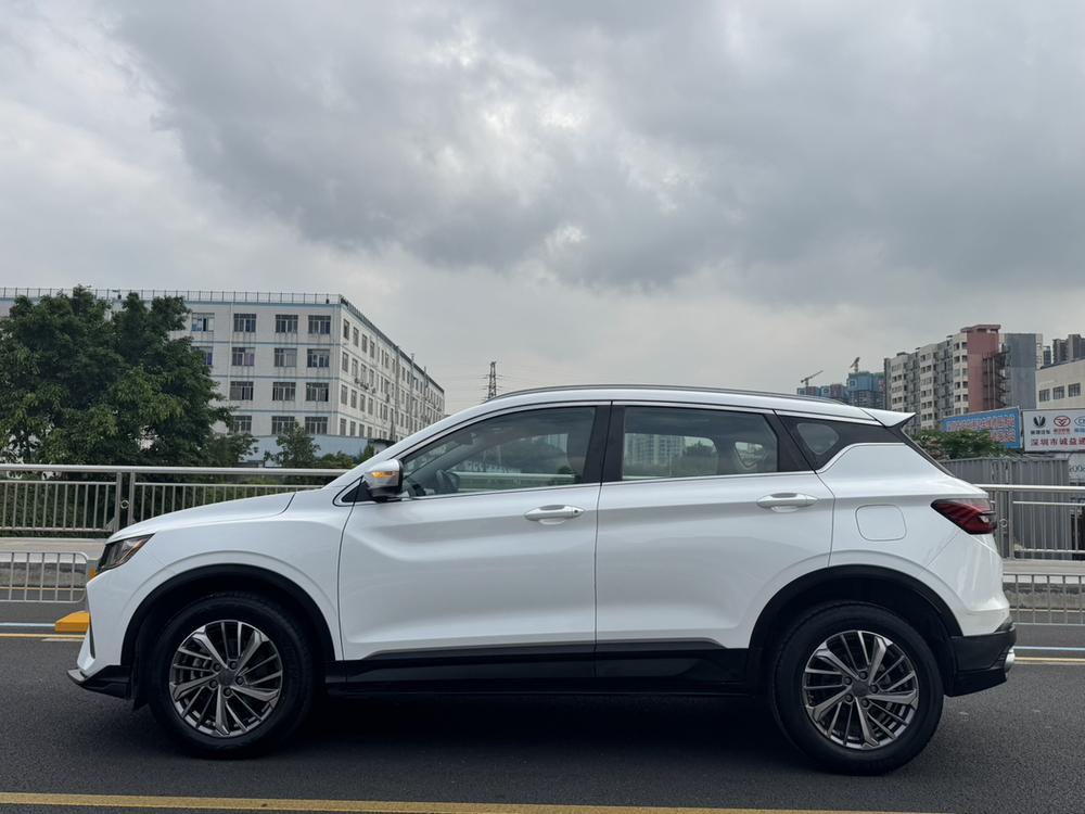 GEELY Coolray 2022 #4 GEELY Coolray 2022 car image #4