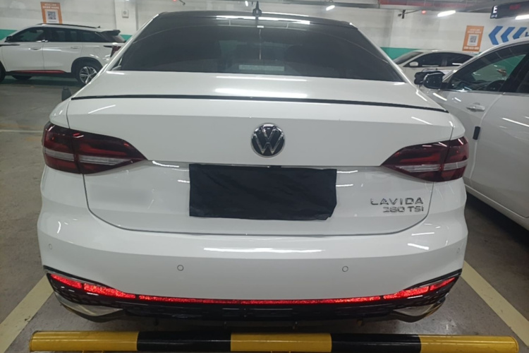 Volkswagen Lavida 2022 car image #4