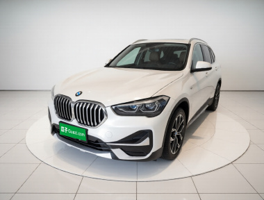BMW X1 2020 BMW X1 2020 car image