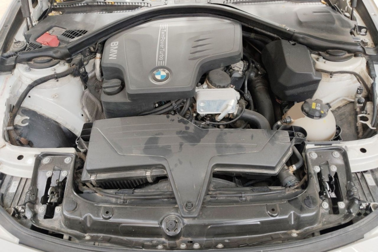 BMW 3 Series 2015 car image #22