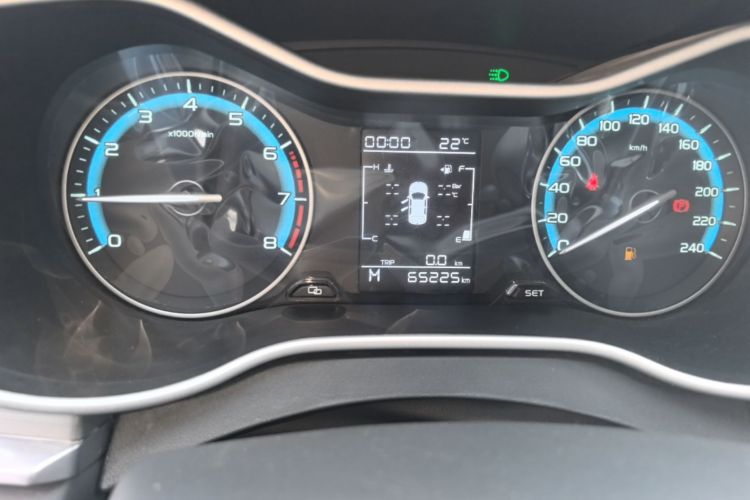 GEELY Emgrand 2022 #12 GEELY Emgrand 2022 image de voiture #12