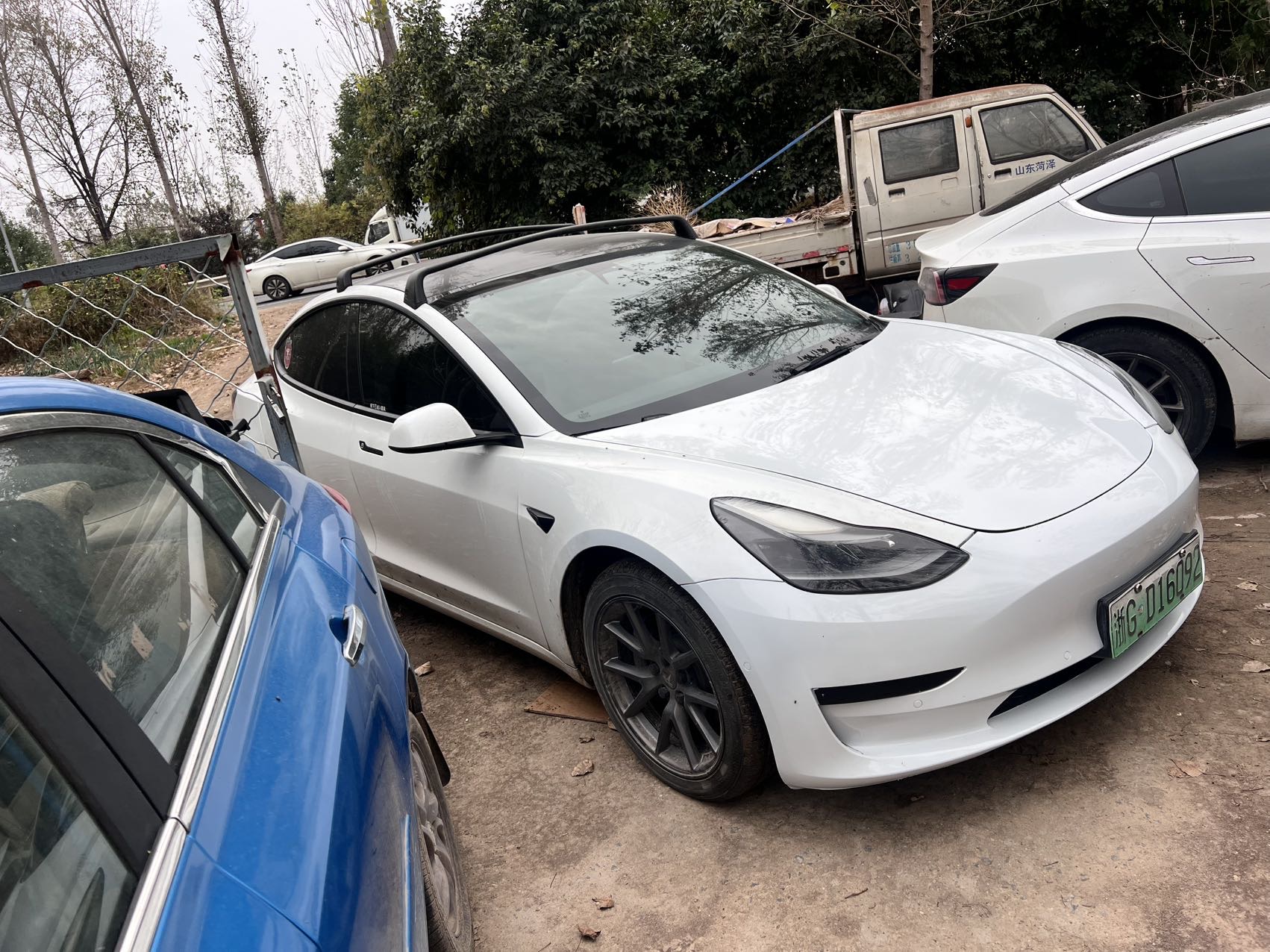Tesla Model 3 2021 car image #2