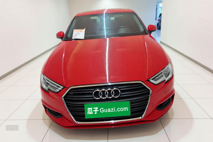 Audi A3 2018 car image #3