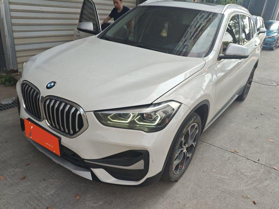 2022 2022 car image
