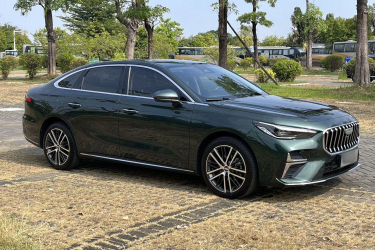 GEELY Emgrand 2025 #4 GEELY Emgrand 2025 car image #4