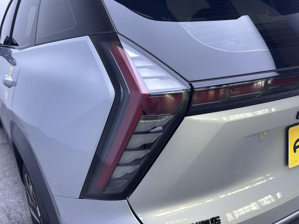 GEELY Boyue L 2023 car image #13