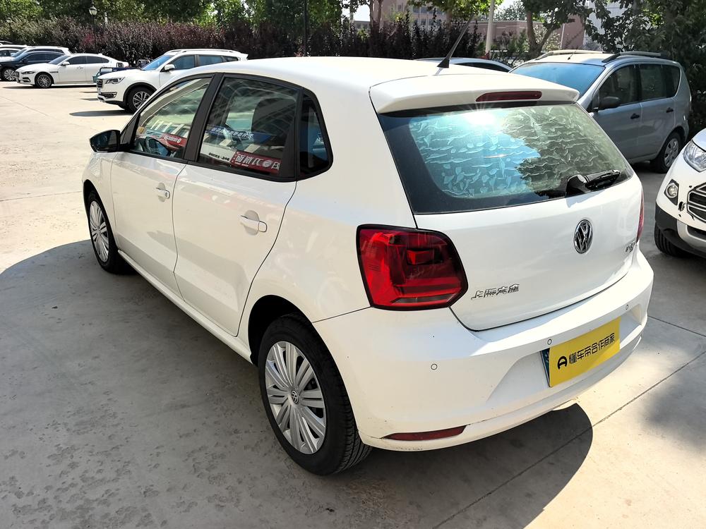 Volkswagen Polo 2016 car image #4