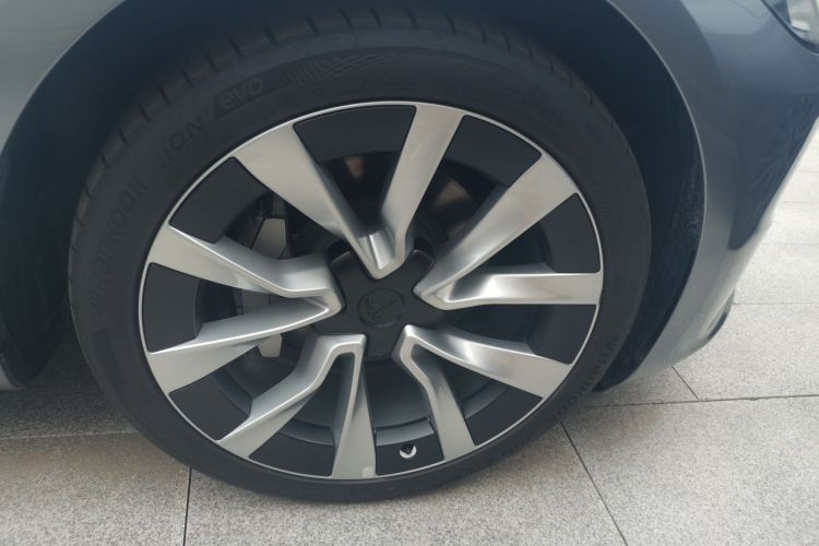Tesla Model 3 2025 #6 Tesla Model 3 2025 car image #6