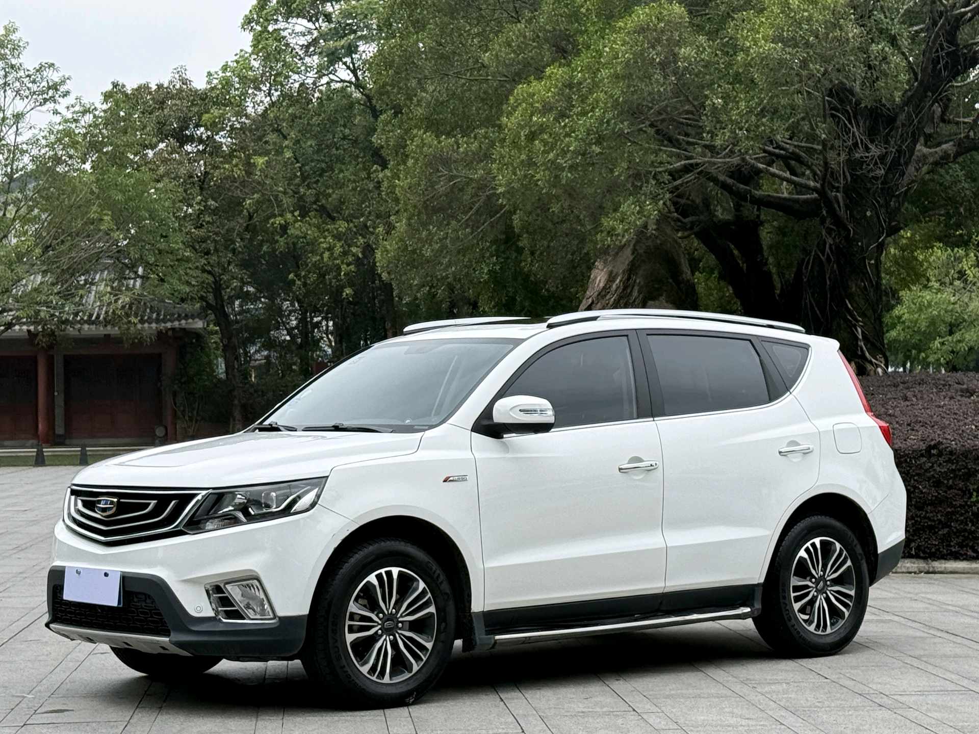 GEELY Vision X6 2017 car image 