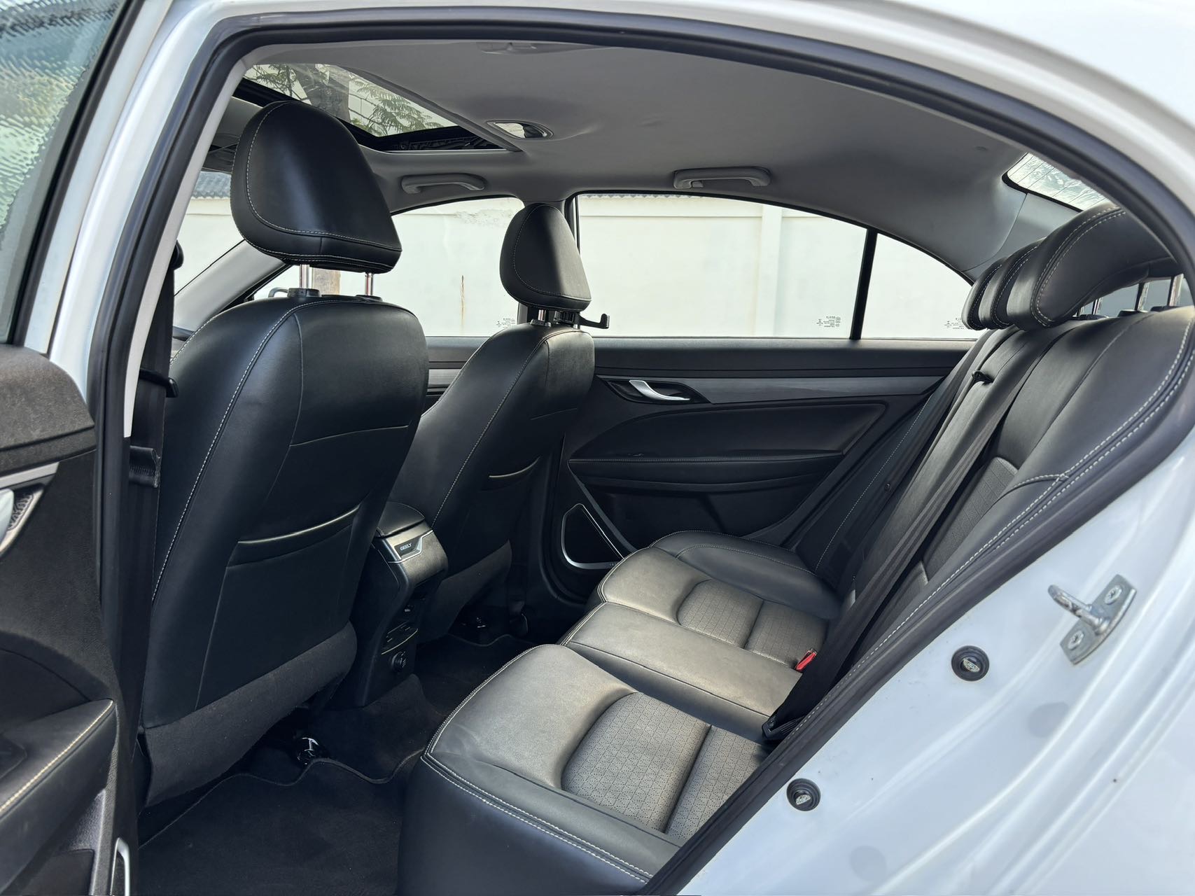 GEELY Emgrand 2021 #9 GEELY Emgrand 2021 car image #9